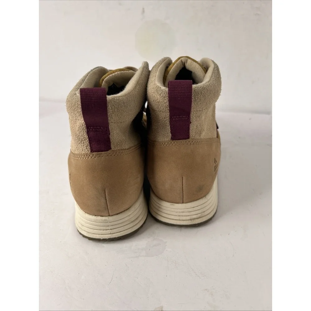 Teva Rapid Proof,‎ W Ember Commute water proof boot,  Suede and leather, Sz 9.5